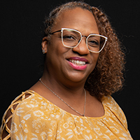 Qzonna Hamilton