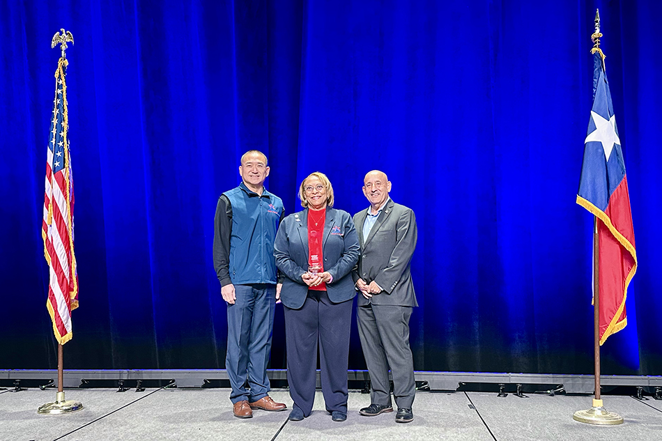 Articles TML Award Acceptance.jpeg