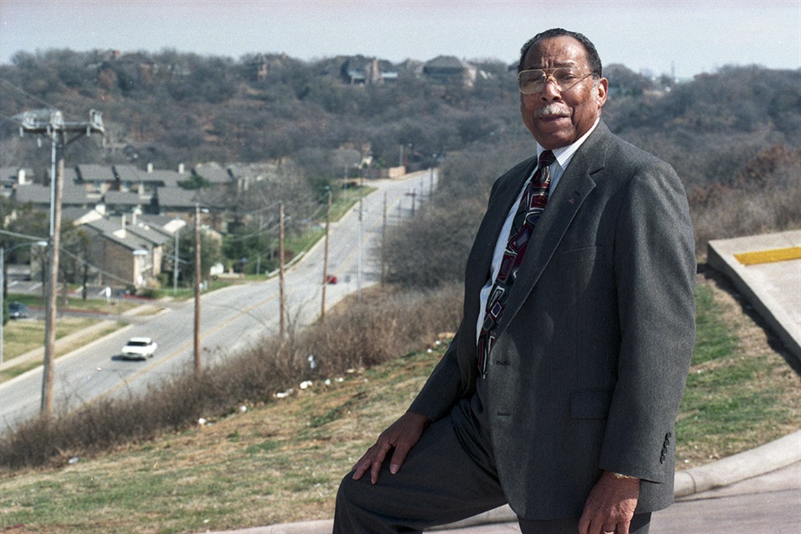 Former Mayor Elzie Odom poses for picture.