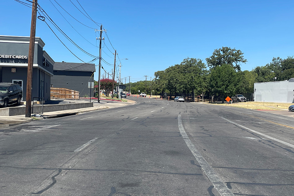 Westbound view of Randol Mill Rd